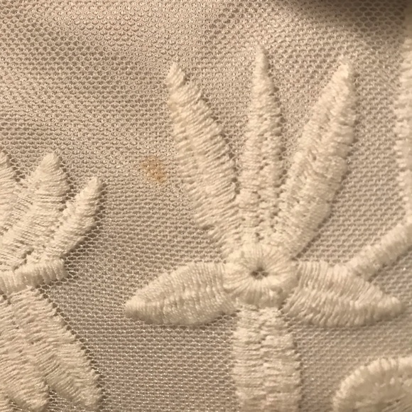 Halter lace top! - Picture 2 of 3